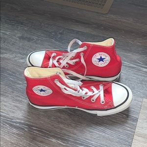 red converse high tops!!